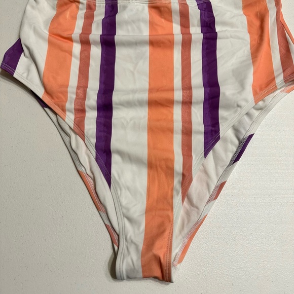 NWT Cupshe One Piece Swimsuit XL - Picture 2 of 6